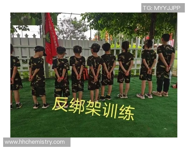 左右手互换挑战：探索选手在极限条件下的适应能力与潜在天赋